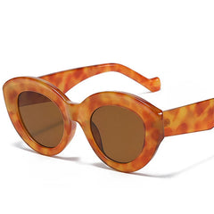 Chic Amber Pattern Oval Sunglasses