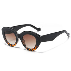 Chic Amber Pattern Oval Sunglasses
