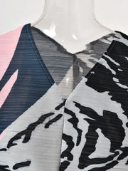 Abstract Print Pleated Kimono Dress