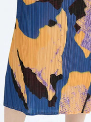 Abstract Jungle Print Sleeveless Pleated Midi Dress