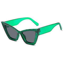 Retro Pointed Frame Sunglasses
